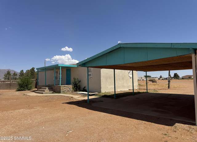 Property at 7734 Aquamarine Pl, Las Cruces, NM 88012, 3 beds, 2 baths