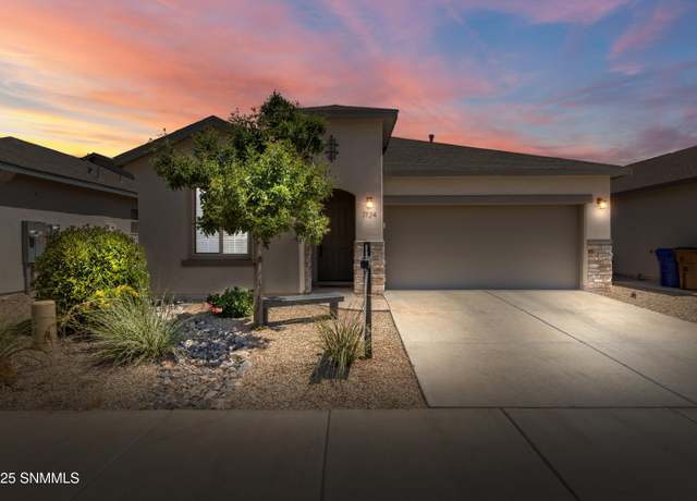 Property at 7124 Zephyr St, Las Cruces, NM 88012, 4 beds, 2 baths