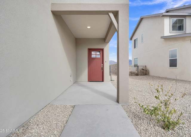 Property at 2056 Meteor St, Las Cruces, NM 88012, 3 beds, 2.5 baths