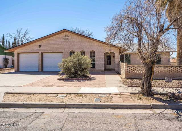 Property at 1700 Altura Ave, Las Cruces, NM 88001, 4 beds, 2 baths