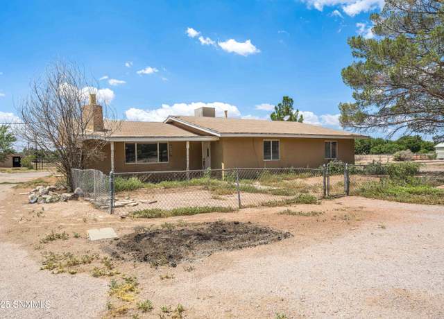 Property at 3725 Argus St, Las Cruces, NM 88005, 4 beds, 2 baths