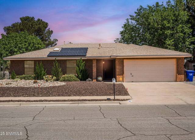 Property at 807 Rouault Ave, Las Cruces, NM 88005, 3 beds, 2 baths