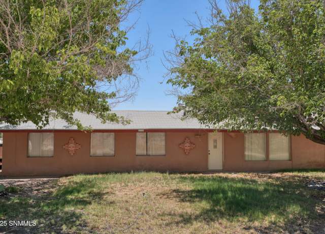 Property at 618 Morton Ln, Las Cruces, NM 88007, 3 beds, 1 bath