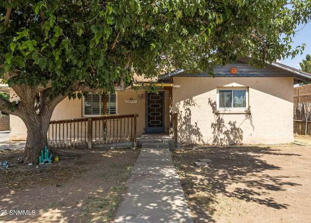 Property at 1934 La Jolla Ave, Las Cruces, NM 88005, 3 beds, 2 baths