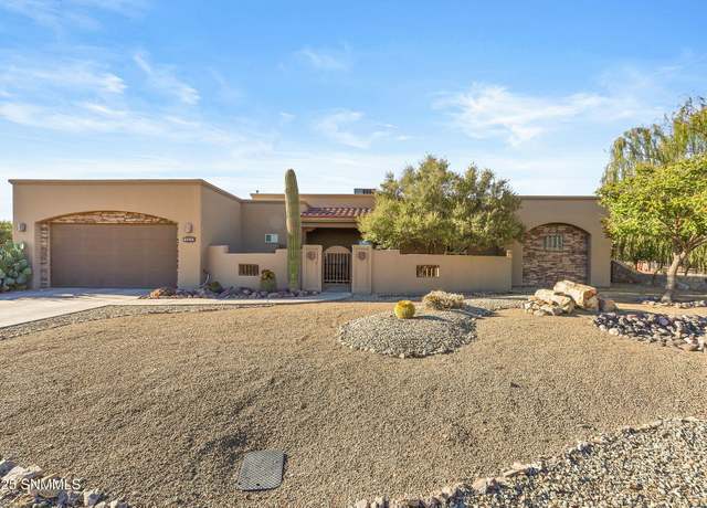 Property at 1322 Santanova Arc, Las Cruces, NM 88005, 3 beds, 2.5 baths