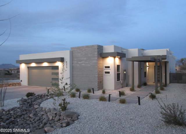 Property at 8275 Pissarro Dr, Las Cruces, NM 88007, 3 beds, 2 baths