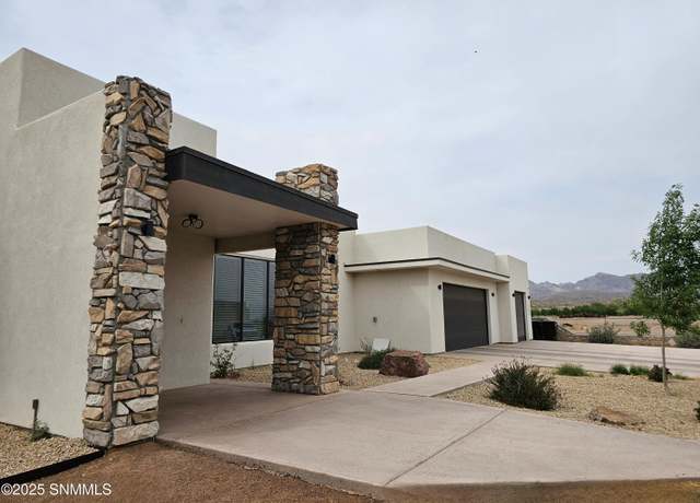 Property at 7557 Sussex Ct, Las Cruces, NM 88005, 3 beds, 3.5 baths