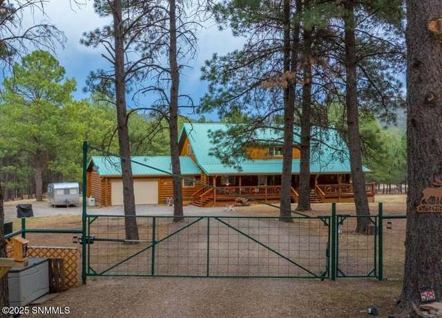 Property at 58 16 Springs Dr, Cloudcroft, NM 88317, 4 beds, 3 baths