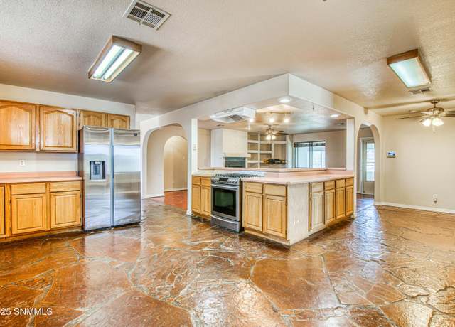 Property at 5048 Alamo Mine Trl, Las Cruces, NM 88011, 3 beds, 2 baths