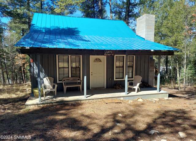 Property at 12 Deer Run Rd, Cloudcroft, NM 88317, 3 beds, 2 baths