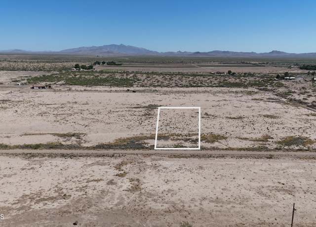 Property at TBD Hereford Rd SE Unit Block 4 Lot 14, Deming, NM 88030