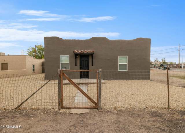 Property at 885 Van Patten Ave, Las Cruces, NM 88005, 2 beds, 1 bath