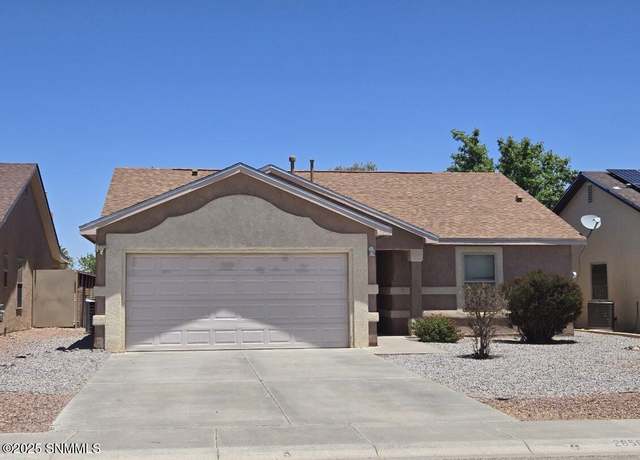 Property at 2856 Ox Cart St, Las Cruces, NM 88007, 3 beds, 2 baths