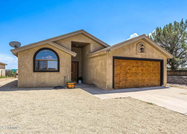 Property at 1375 Fountain Loop, Las Cruces, NM 88007, 3 beds, 2 baths