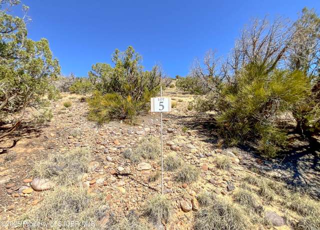 Property at 5515 Vista Grande Dr, Farmington, NM 87401