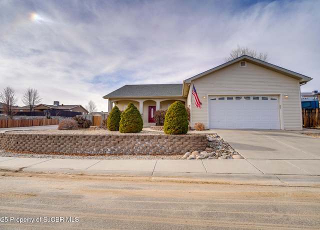 Property at 3331 J F Scott Dr, Aztec, NM 87410, 3 beds, 2 baths