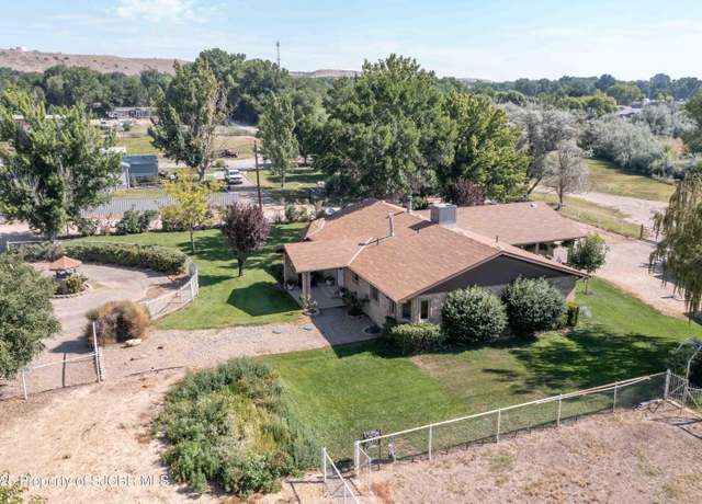 Property at 30 Road 3403, Aztec, NM 87410, 3 beds, 2 baths