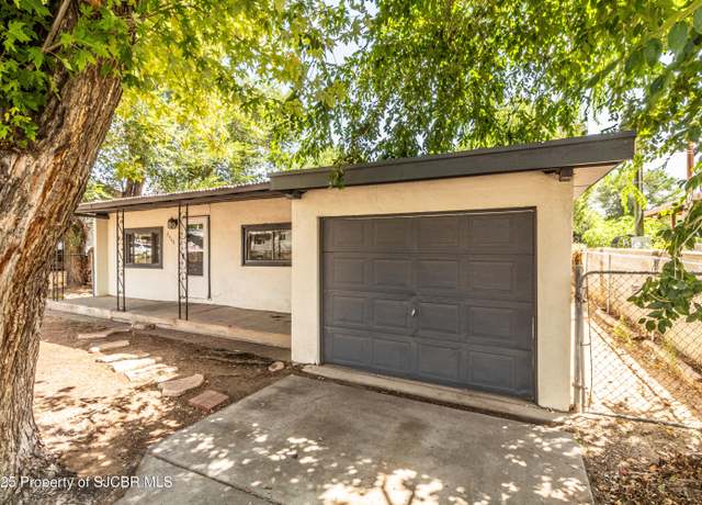 Property at 2406 Mabel Dr, Farmington, NM 87402, 2 beds, 1 bath