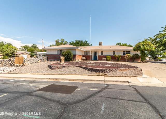 Property at 3800 N Sunset Ave, Farmington, NM 87401, 3 beds, 2 baths
