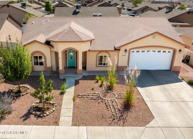 Property at 800 Monarch St, Farmington, NM 87401, 3 beds, 2 baths