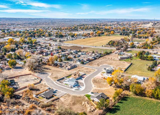 Property at 1058 Valley View Dr, Bloomfield, NM 87413
