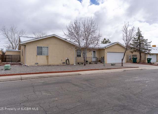 Property at 2710 Eastridge Ct, Farmington, NM 87401, 3 beds, 2 baths