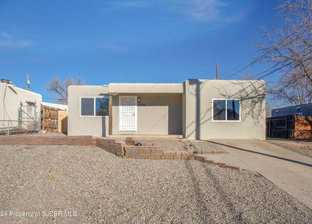 Property at 3006 Stanford Ave, Farmington, NM 87402, 3 beds, 1 bath