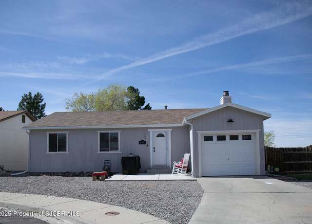 Property at 4505 Mediterranean Pl, Farmington, NM 87402, 5 beds, 3 baths
