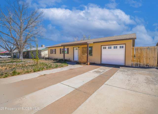Property at 2617 N Mossman Dr, Farmington, NM 87401, 3 beds, 1 bath
