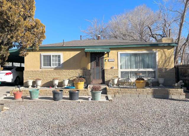 Property at 714 N Wall Ave, Farmington, NM 87401, 3 beds, 1 bath