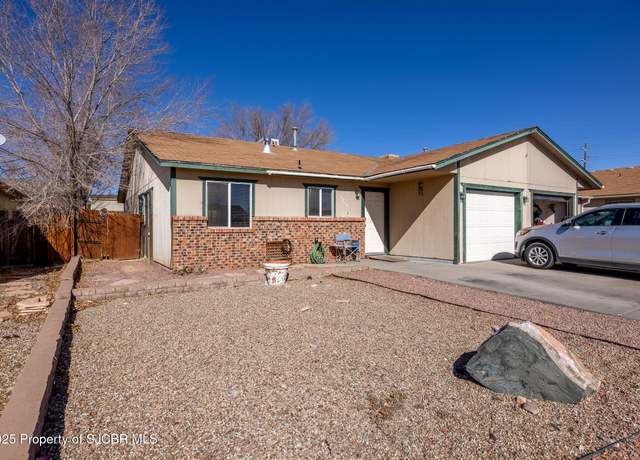 Property at 1724 E 22nd St, Farmington, NM 87401, 3 beds, 2 baths