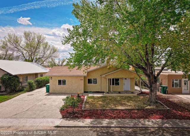 Property at 2305 E 11th St, Farmington, NM 87401, 4 beds, 2 baths