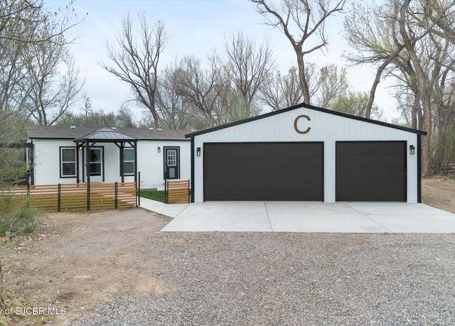 Property at 8 Road 36490, Aztec, NM 87410, 1 bed, 1 bath