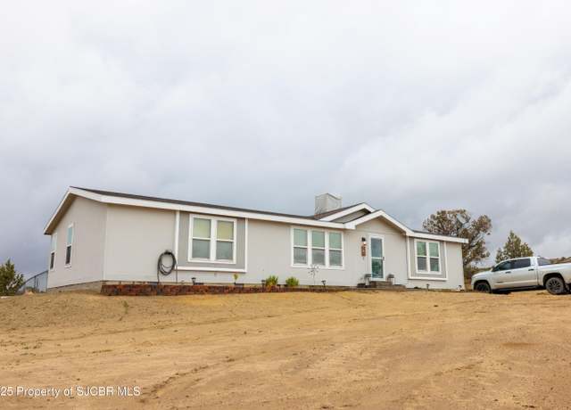Property at 58 Road 3562, Flora Vista, NM 87415, 3 beds, 2 baths