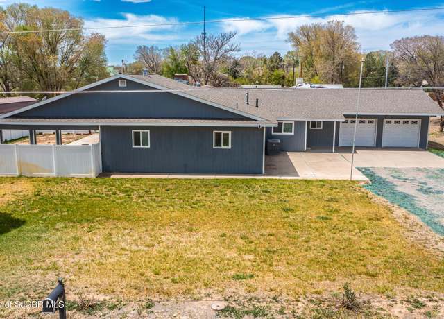 Property at 4905 Linda Ln, Farmington, NM 87402, 3 beds, 2 baths