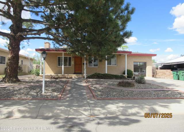 Property at 1132 N Laguna Ave, Farmington, NM 87401, 3 beds, 2 baths
