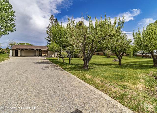 Property at 1200 Basin Rd, Farmington, NM 87401, 3 beds, 2 baths