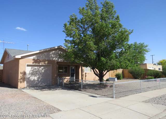 Property at 3512 Kayenta Dr, Farmington, NM 87402, 3 beds, 1.5 baths