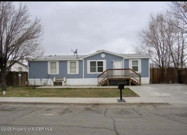 Property at 1305 S Bramble Ave, Farmington, NM 87401, 3 beds, 2 baths