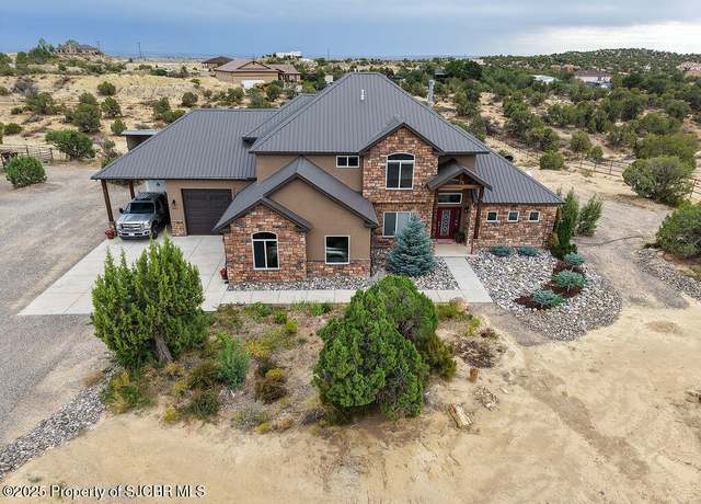 Property at 5301 Tampico Way, Farmington, NM 87402, 4 beds, 2.5 baths