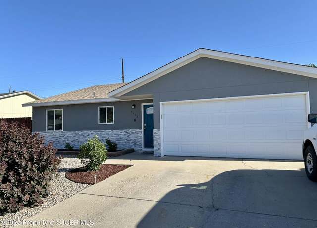Property at 5536 Alder St, Farmington, NM 87402, 3 beds, 2 baths