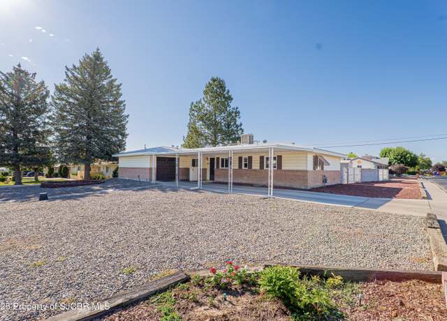 Property at 309 W 26th St, Farmington, NM 87401, 3 beds, 2 baths