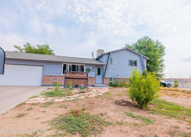 Property at 2308 Camina Placer, Farmington, NM 87401, 4 beds, 2 baths