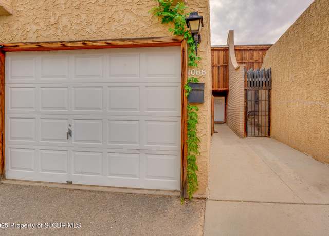 Property at 1066 E Navajo St, Farmington, NM 87401, 3 beds, 2.5 baths