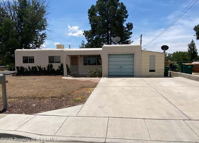 Property at 1200 Parkland Dr, Aztec, NM 87410, 3 beds, 2 baths