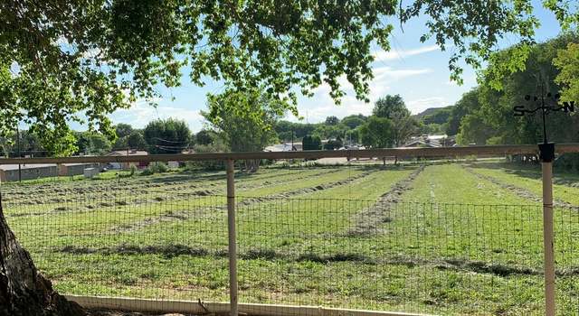 Photo of 1506 Saiz Ln, Bloomfield, NM 87413