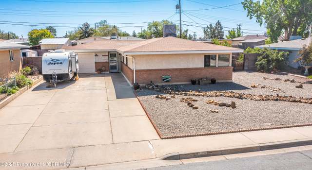 Photo of 2016 Summit Dr, Farmington, NM 87401