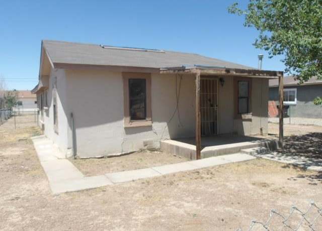Property at 319 Virginia Ave, Alamogordo, NM 99345, 2 beds, 1 bath