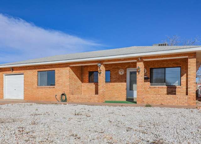 Property at 1507 Sixteenth St, Alamogordo, NM 88310, 4 beds, 2 baths