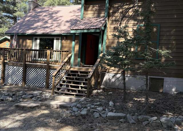 Property at 401 Lynx Ave, Cloudcroft, NM 88317, 2 beds, 2 baths